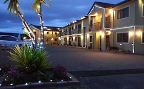 New Castle Motor Lodge